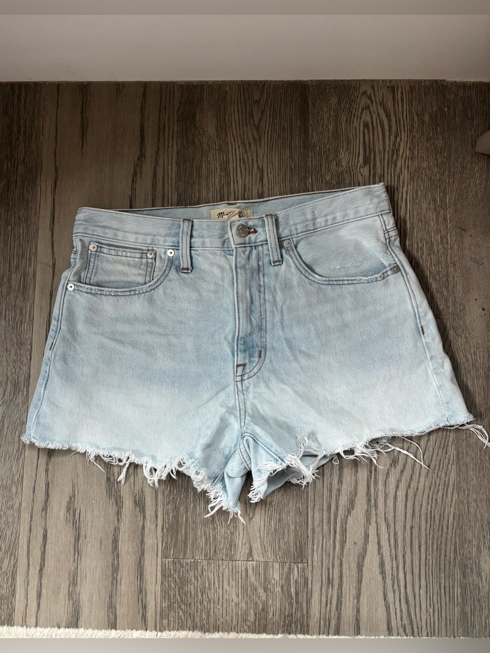 Madewell High Rise Light Wash Distressed Denim Shorts Women’s 27